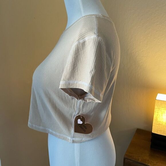 (LOVE CHARM) crop top - Picture 3 of 7